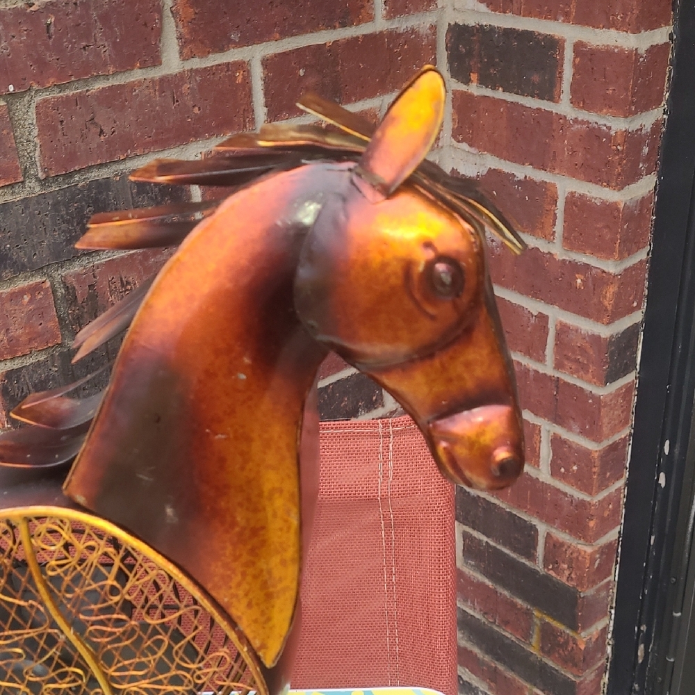 Rustic Metal Horse Table Fan - Picture 3 of 8